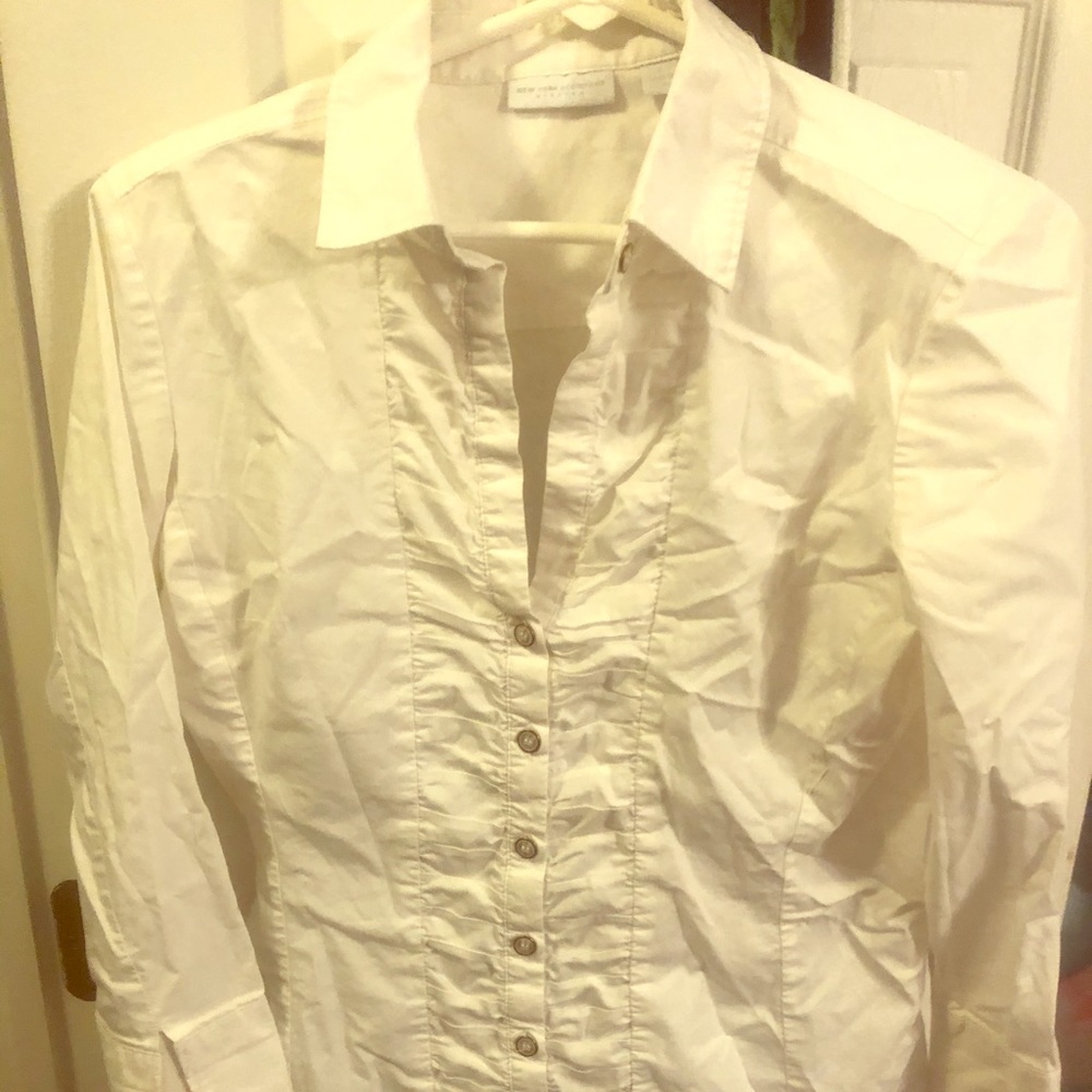 New York & Co White button shirt